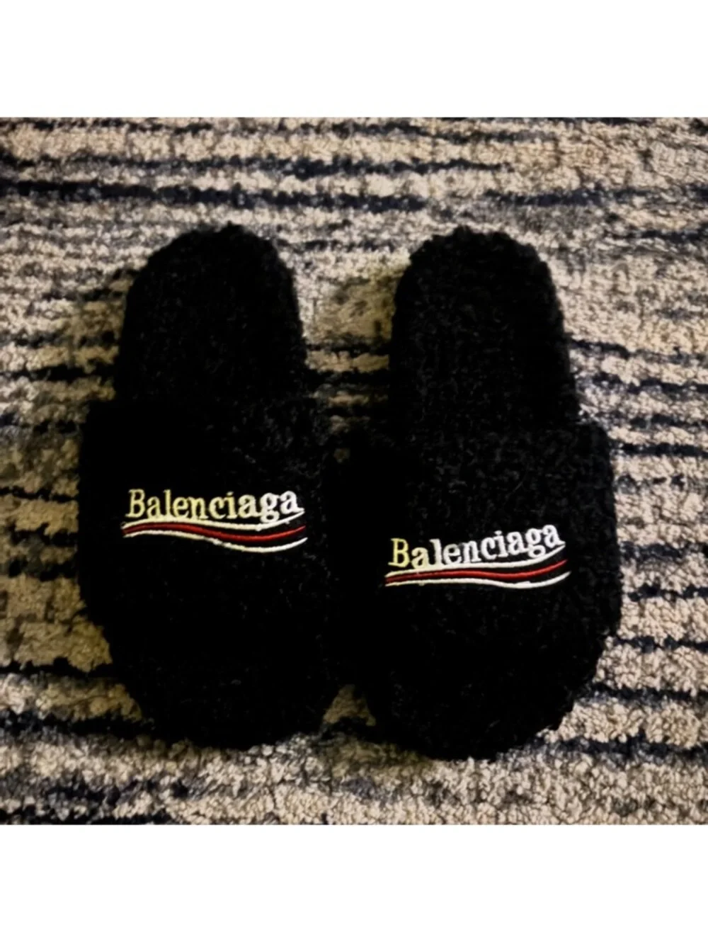 Balenciaga Black Fuzzy Logo Slide Sandals - Picture 4 of 4